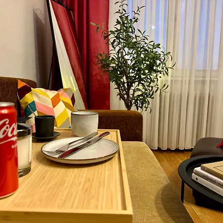 Joy Ultracentral Apartment